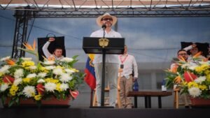 De La Espriella pide grupo élite para investigar recursos del Gobierno Petro