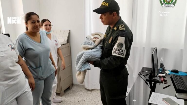 Policías rescataron con vida a una recién nacida abandonada en Vegachí