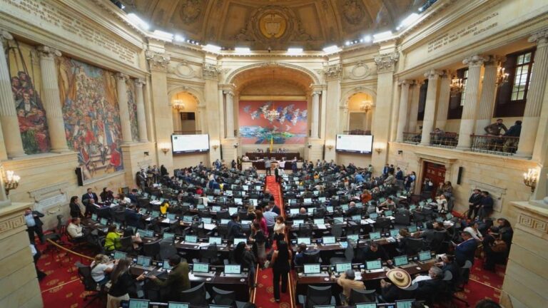 $634,9 billones sobre la mesa. Congreso comienza estudio del presupuesto