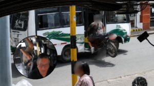 Motociclista se salvó de milagro en un accidente que se hizo viral por esta particular imagen