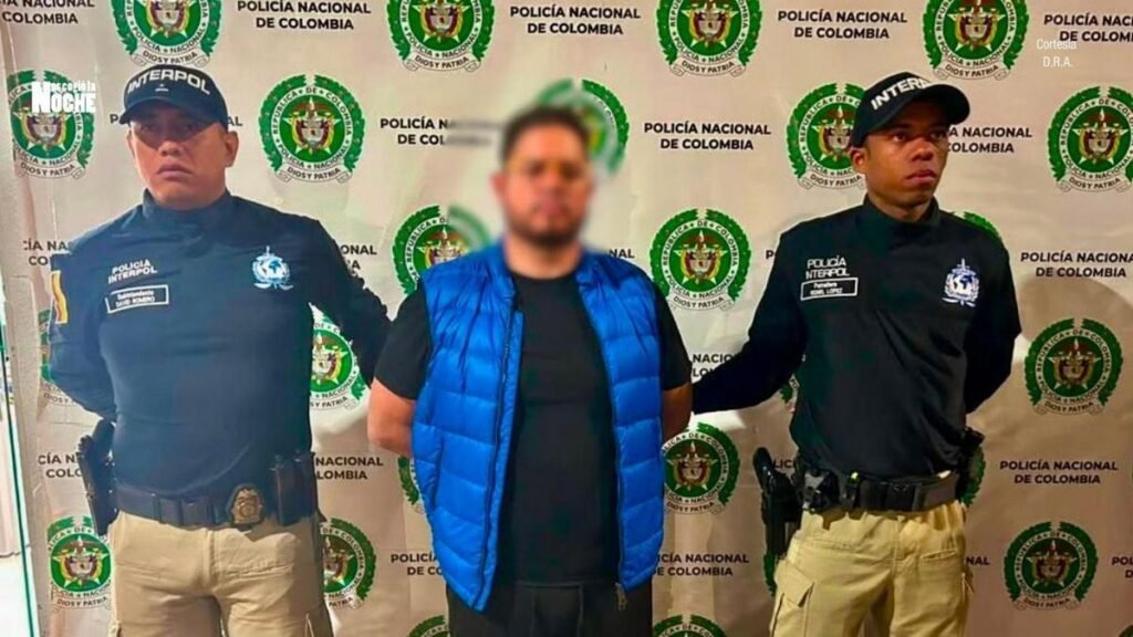 Cae en el aeropuerto José María Córdova extranjero con circular roja de Interpol