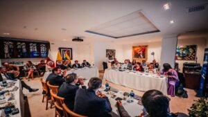 Los primeros 100 días del Gobierno Tigre: estas son las decisiones que marcarán el rumbo del país
