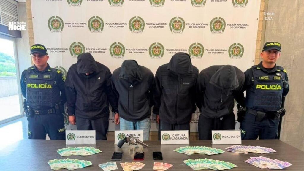 Botón de pánico frustró millonario robo en casa de cambio de Medellín y generó 4 capturas