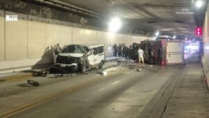 Grave accidente en el Túnel de Oriente dejó 8 personas heridas