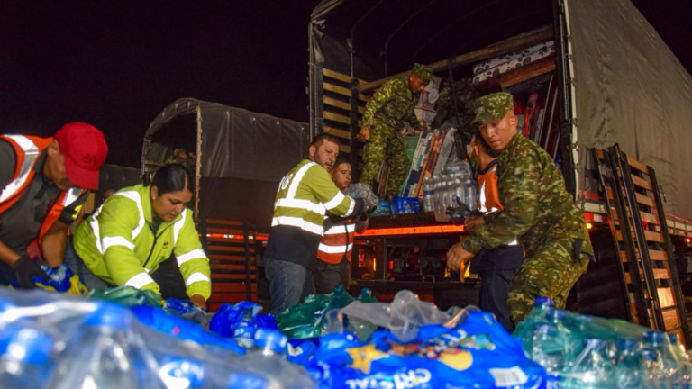 Llegan a Cali 30 toneladas de ayuda humanitaria para familias afectadas por el terremoto