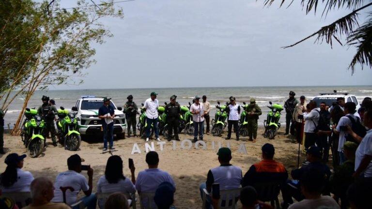 Nuevo EMPÁS llega a Urabá: Gobernación refuerza la seguridad, demuele focos de delincuencia y entrega obras en Turbo