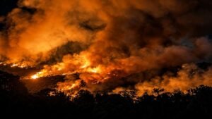 Emergencia por incendios forestales se extiende a cuatro municipios de Antioquia