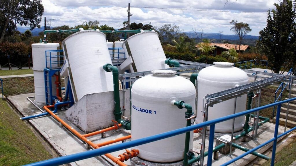 Santa Elena tendrá una nueva planta de tratamiento de agua potable con 59 % de avance