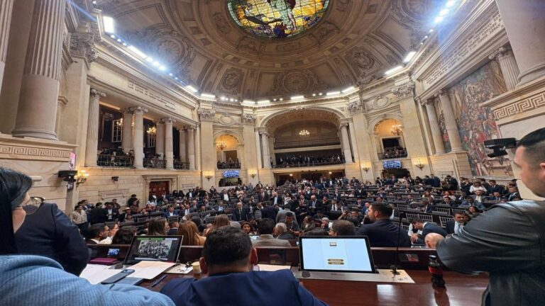¿El Congreso puede frenar el presupuesto de $634,9 billones? Esto pasaría si no lo aprueba