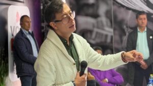 Todos los caminos apuntan a Petro. Defensa de Olmedo López señala al exmandatario