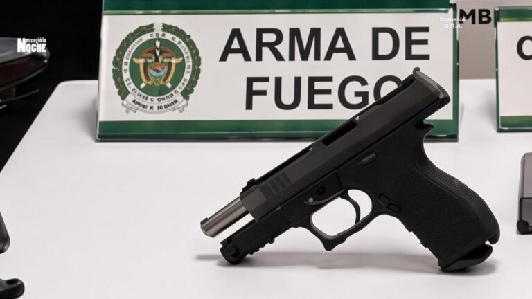 El presidente Abelardo permite de nuevo el porte de armas de fuego en Colombia: ya firmó el decreto