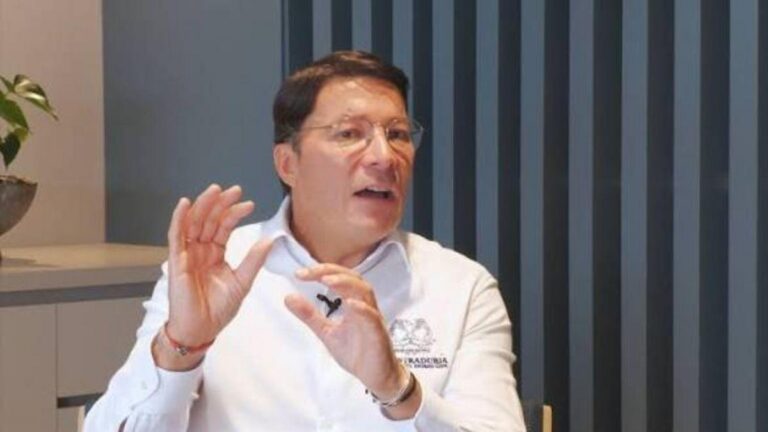 Registrador alerta por redes que falsifican documentos colombianos para llegar a Europa