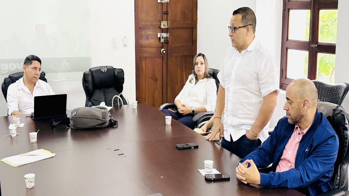 El alcalde búmeran. Lo sacaron y volvió a ganar