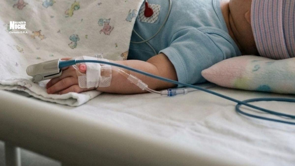 Lo que empezó como la caída de un bebé de 7 meses terminó en investigación por posible homicidio en Bello