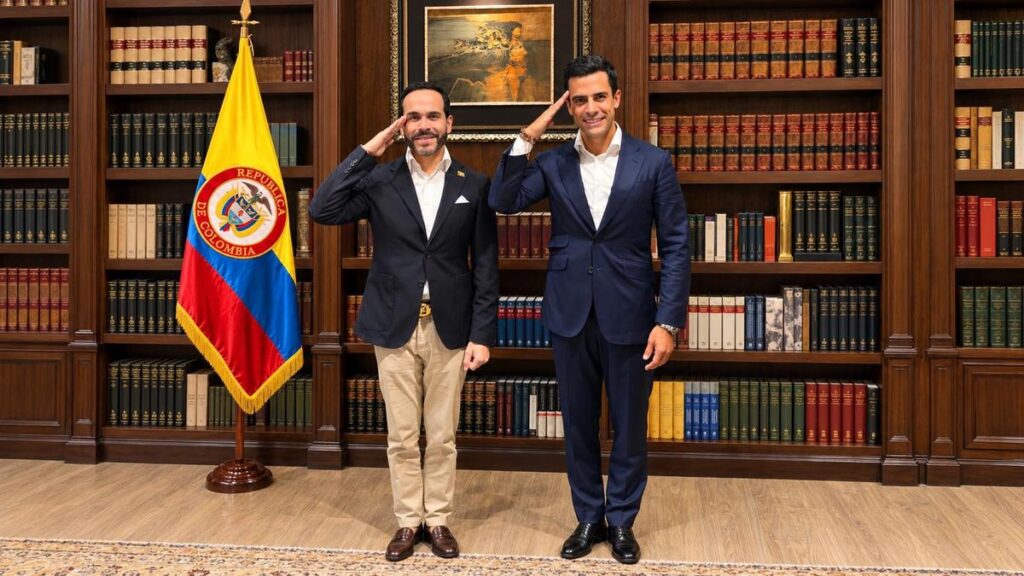 El amigo, embajador