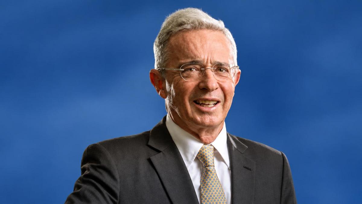 Uribe le madrugó al tijeretazo