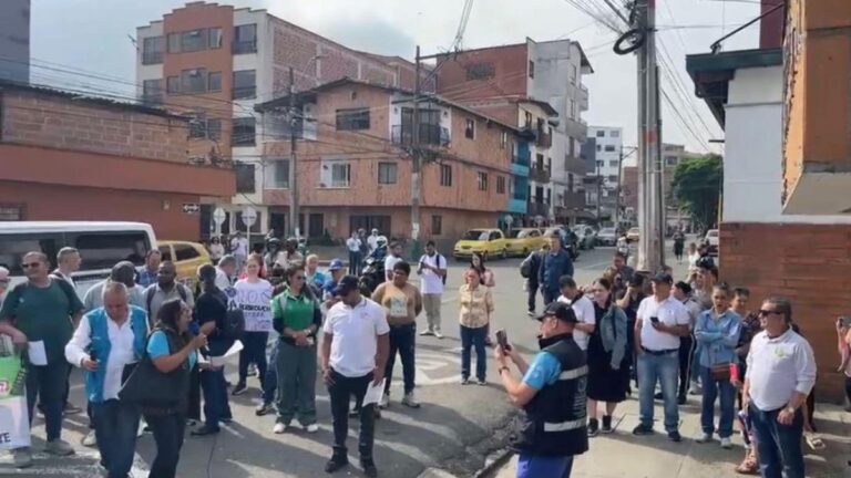 $2.044 millones bajo la lupa: Piden la salida del gerente del hospital de caldas en medio de investigación de la procuraduría