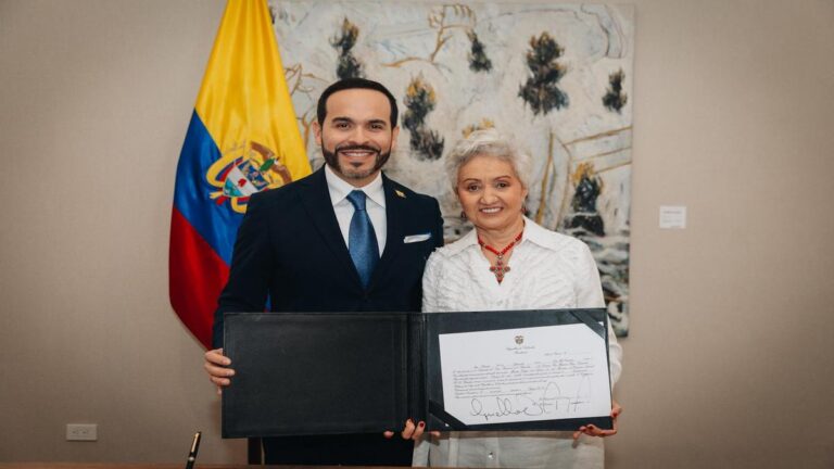 Es oficial. Hay nueva ministra de Educación