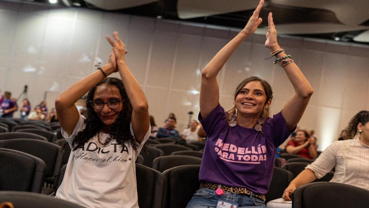 Mujer, ¿buscas empleo, becas o apoyo para tu negocio? Medellín tendrá un festival
