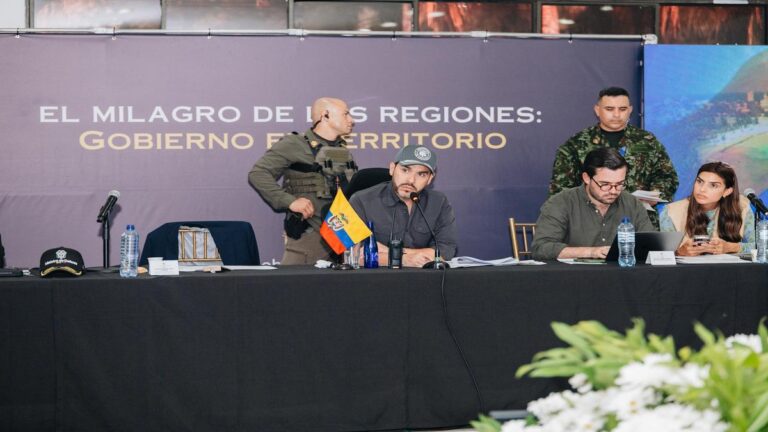 ¿Testigos contra Abelardo? El “pacto” que salpica a Petro
