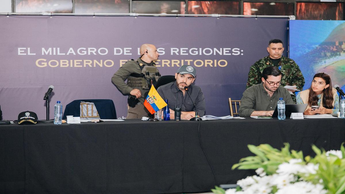 Abelardo mete tijera: $13,8 billones menos