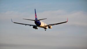 ¿Vuelo barato? Revise lo que no incluye