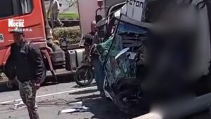Un conductor atrapado, dejó un fuerte accidente en la Autopista Medellín – Bogotá