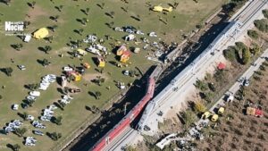 Crece la cifra de víctimas mortales en el accidente ferroviario de España: ¿qué se sabe?