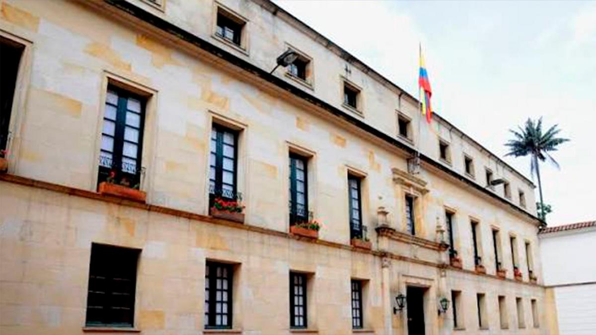 Unidiplo pide a la Contraloría investigar a cuatro excancilleres por presunto detrimento patrimonial