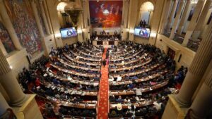 Presupuesto 2027: Congreso aprobó más inversión y recortó $11 billones para la deuda, pero el Gobierno lo expedirá por decreto