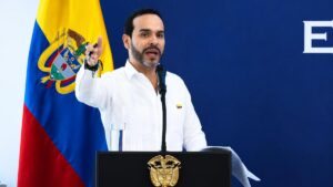 ¿Podrá Abelardo eliminar ministerios sin pasar por el Congreso?