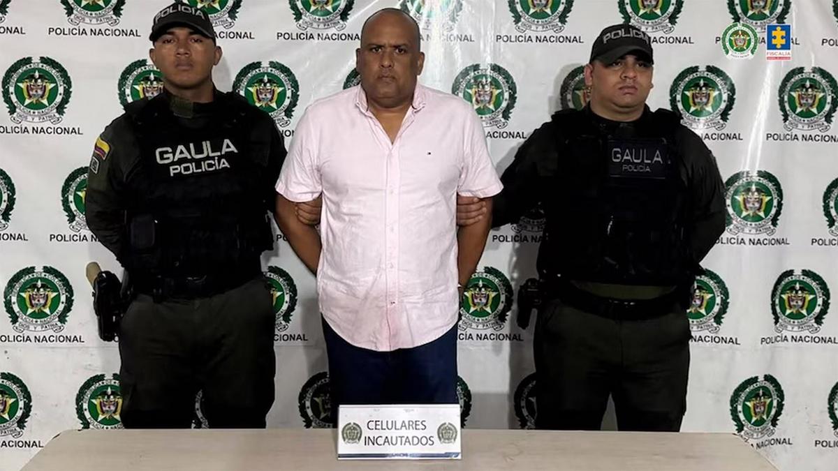 Capturan al exgobernador Everth Hawkins por presunta extorsión de $3.000 millones a contratistas en San Andrés