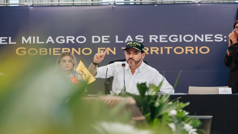 ¡Qué descaro! Sin medicamentos y con cuentas dudosas: intervienen hospital de San Andrés