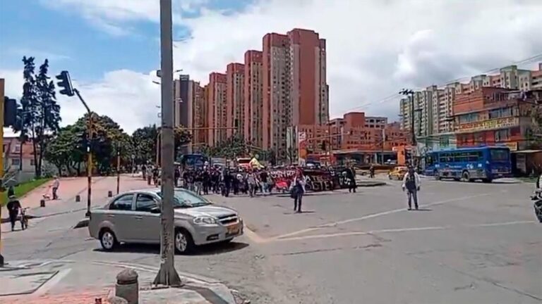 Manifestación afecta la movilidad en la avenida Villavicencio con calle 63 sur en Bogotá