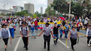 Marchas del 14 de octubre: bloqueos y desvíos afectan la movilidad en Bogotá y Cali