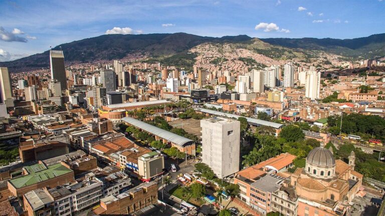 Medellín está entre las 10 ciudades de Latinoamérica con mejor desempeño económico