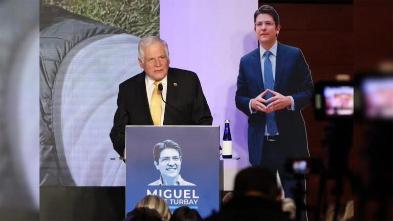 Miguel Uribe Londoño habla de “crimen de Estado” y exige esclarecer el asesinato de su hijo