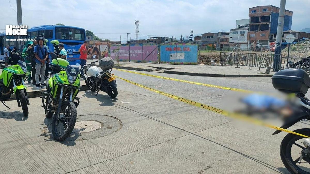Un ciclista murió al ser arrollado por un padrón del MIO en Cali