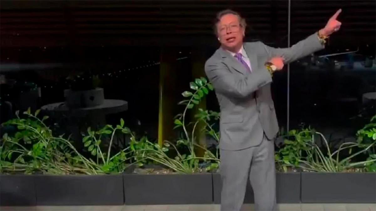 Gustavo Petro asume la presidencia del Pacto Histórico y plantea impulsar un paro nacional