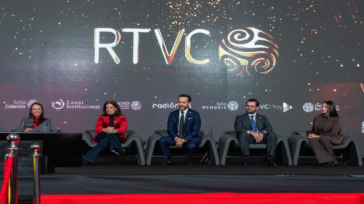 RTVC: un contrato, dos versiones y $11.924 millones bajo la lupa