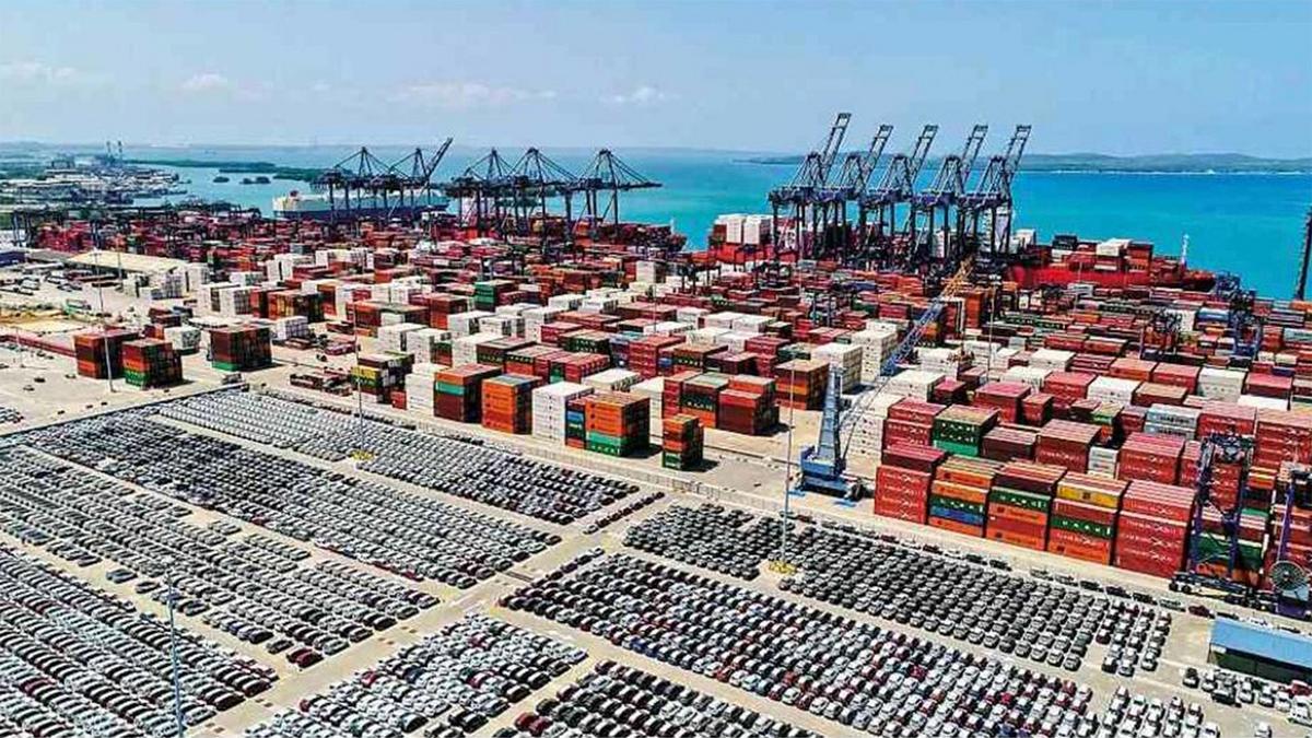Colombia registra importaciones récord y el déficit comercial supera los US$2.797 millones