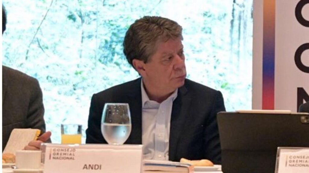 ¿Bruce Mac Master podría no irse de la Andi?: dos seccionales piden que se quede y la Junta define su futuro