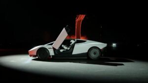 ¿Un carro que vuela? Elon Musk presentó el nuevo Tesla Roadster y anunció su producción