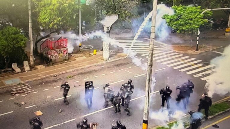 “No vamos a permitir el vandalismo”: dice la Alcaldía tras disturbios en la vía Barranquilla