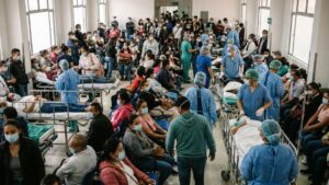 La salud de Colombia, en cuidados intensivos: ninguna de las 31 capitales está en zona segura
