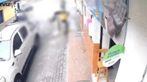 Buscan al conductor de camioneta que atropelló y dejó agonizando a un perro en La Unión