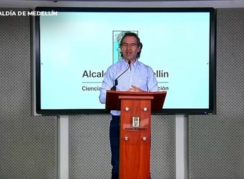 01_FICO_WWW_ANDRÉS CALDERÓN