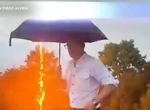 01_RAYO_WWW_ANDRÉS CALDERÓN